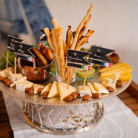 Opus One Luxury & Wine Ξενοδοχείο Φάρο